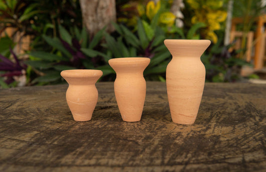 Clear Glazed Kutchi & Gritty